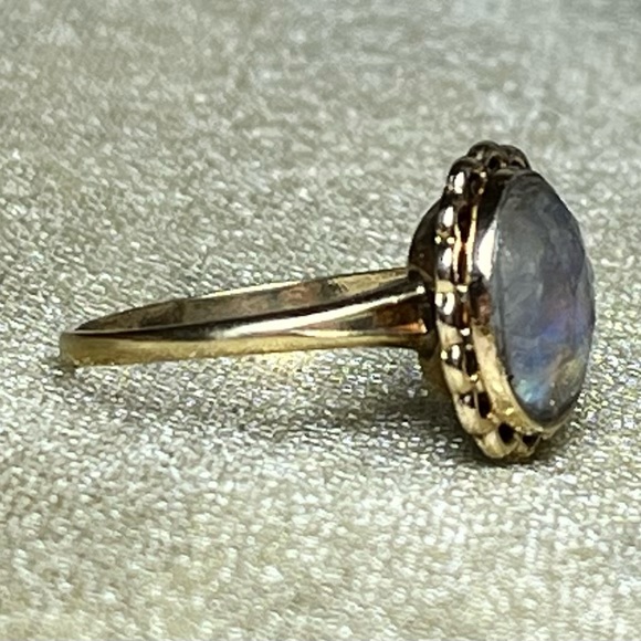 Vintage 10k Yellow Gold Rosecut Moonstone Ring - Picture 5 of 6